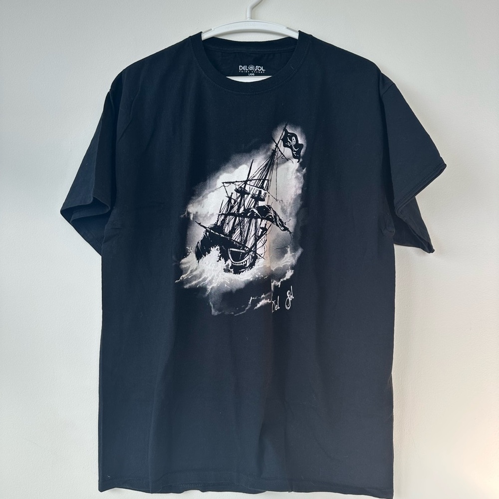 black pirates color changing sun shirt